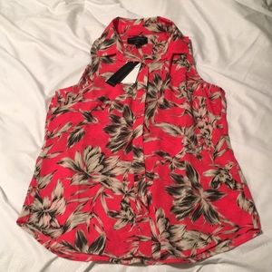 Women’s Pink Tropical Top. Collared.